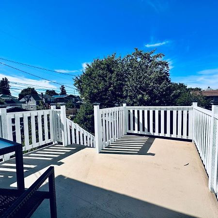 Tacoma 2 Bedrooms 1 Baths Sleep 5 With Compact Kitchen מראה חיצוני תמונה