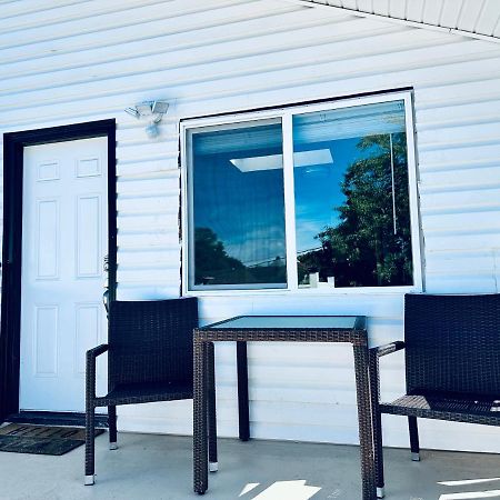 Tacoma 2 Bedrooms 1 Baths Sleep 5 With Compact Kitchen מראה חיצוני תמונה