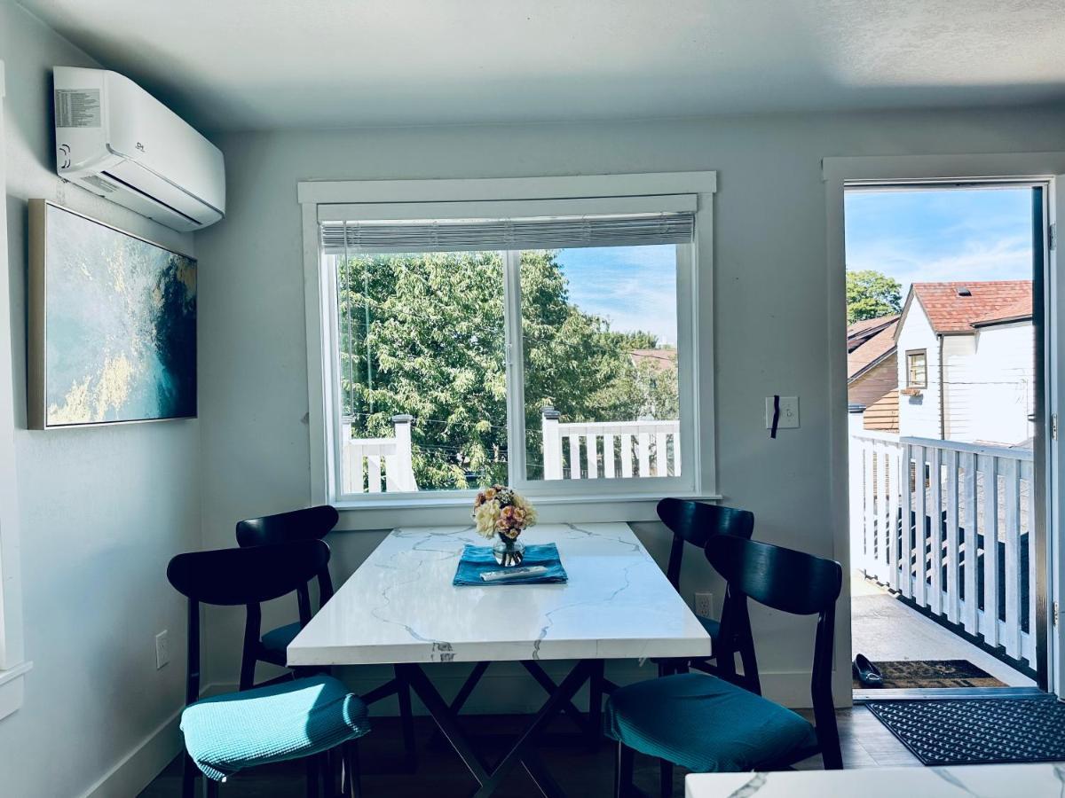 Tacoma 2 Bedrooms 1 Baths Sleep 5 With Compact Kitchen מראה חיצוני תמונה